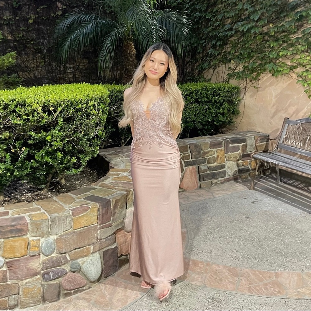 la femme mauve prom dress / gown